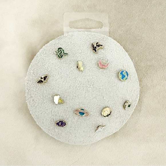 NWT Urban Outfitters Mismatched Multi-design Stud Earrings - Picture 1 of 3